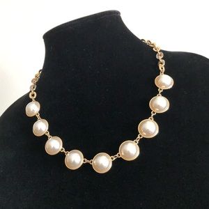 “Pearl-fection” Statement Necklace